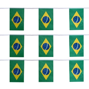 BANDEIRINHAS BRASIL 14X21CM X 3 METROS 10 BANDEIRAS   13960